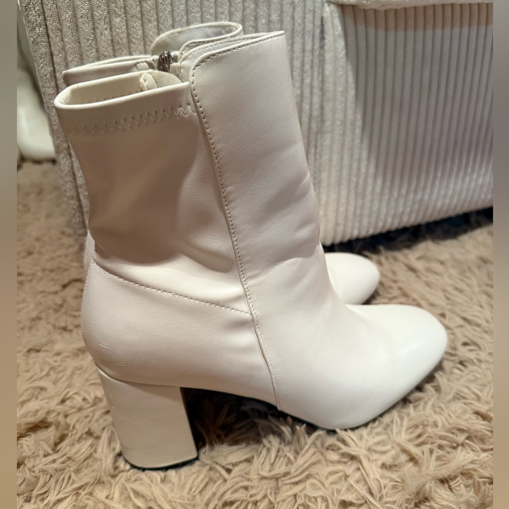 White Short Booties Heeled size 10